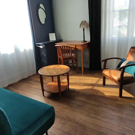 D'hotes Cote Halles 3*