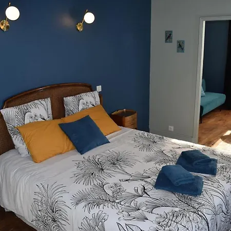 D'hotes Cote Halles 3*