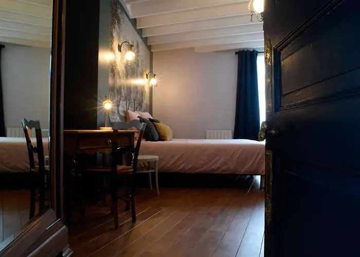 Couette-café D'hotes Cote Halles Pamproux