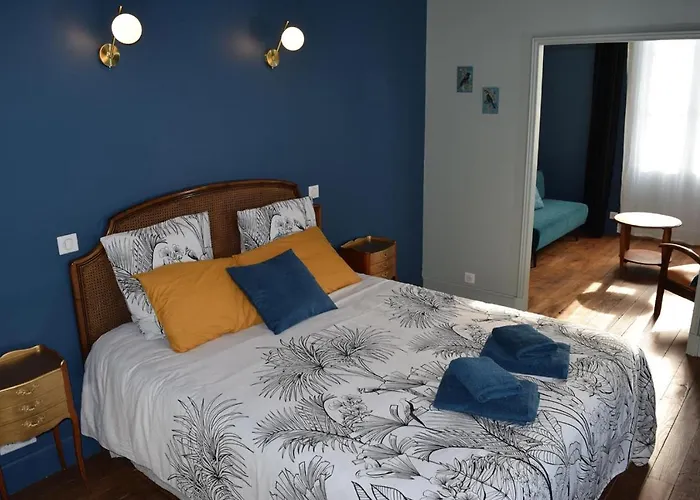 D'hotes Cote Halles 3*